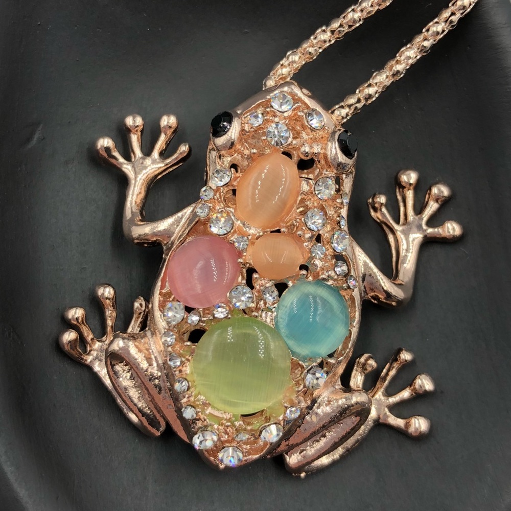 🐸 Frog Statement Necklace NWT - Picture 2 of 2